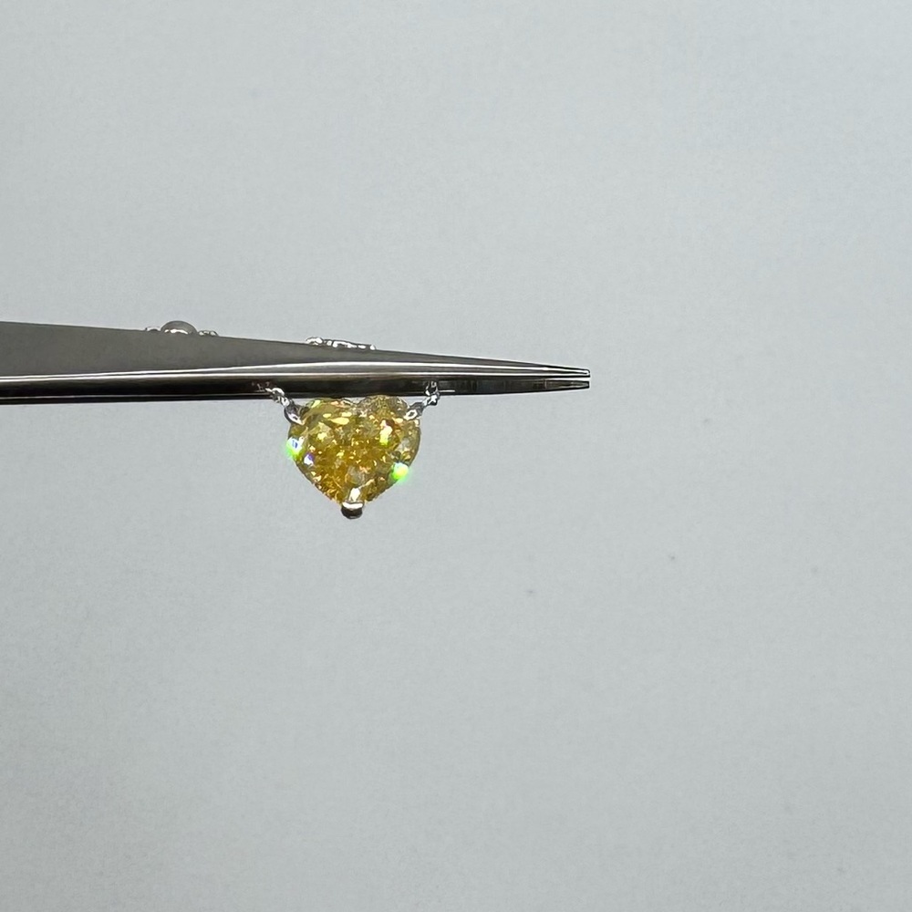 4ct Platinum Canary Heart Necklace - Picture 11 of 15